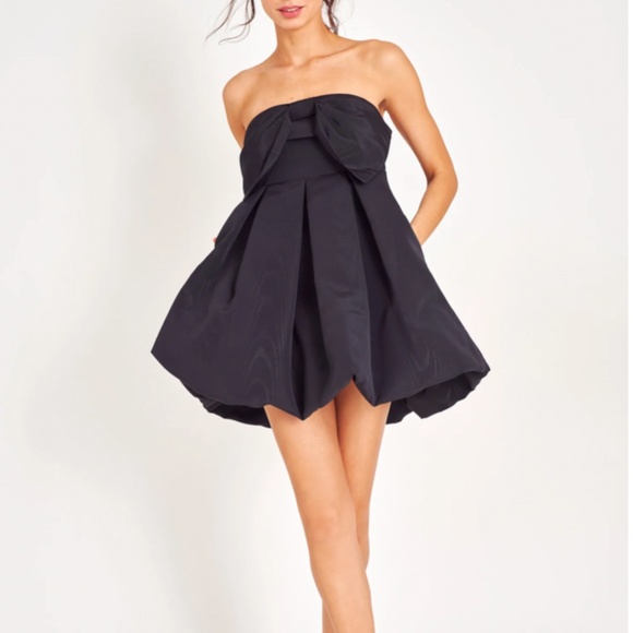LoveShackFancy - Picture 1 of 4